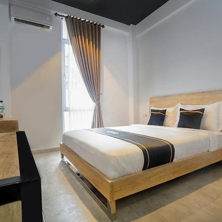 Hotel Vaccinated Staff-OYO 2627 Ratamya Co-living Yogyakarta Esterno foto